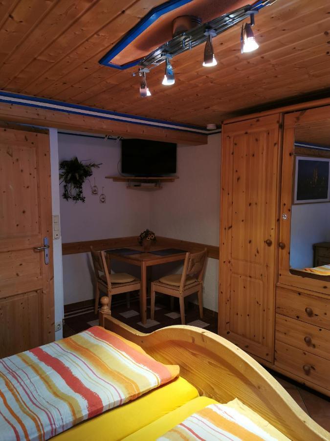 Siegenburg Gaestezimmer Reitinger المظهر الخارجي الصورة
